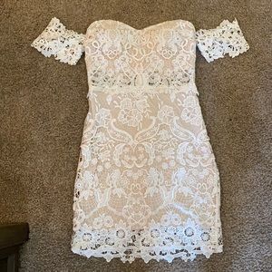 Red Dress Boutique -White Lace Crochet Dress L